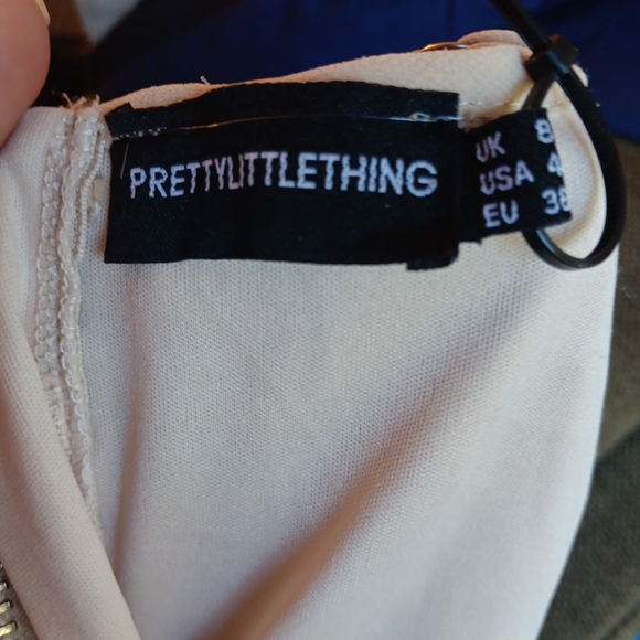 PrettyLittleThing Women's Jumpsuit Sleeveless Gold Sequins Size 4 Lace Legs - Picture 8 of 15